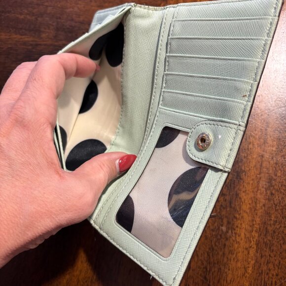 Kate Spade Wallet - Picture 4 of 4